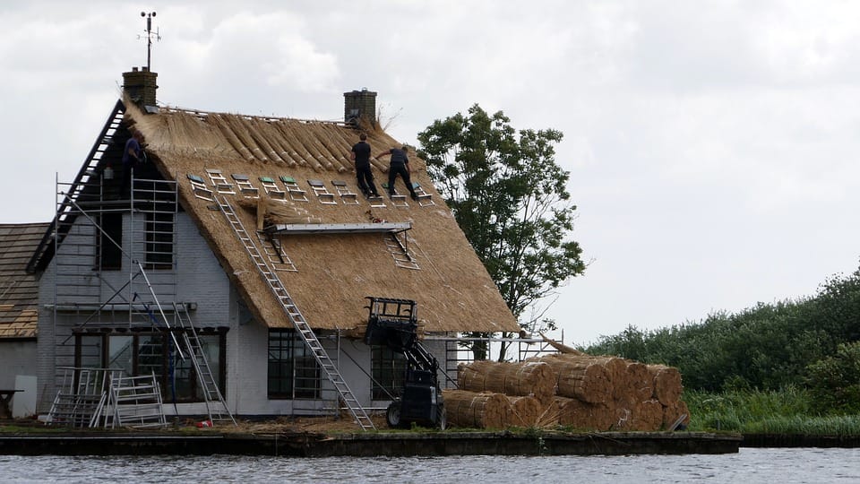 Top Tips for Choosing a Professional Roofer